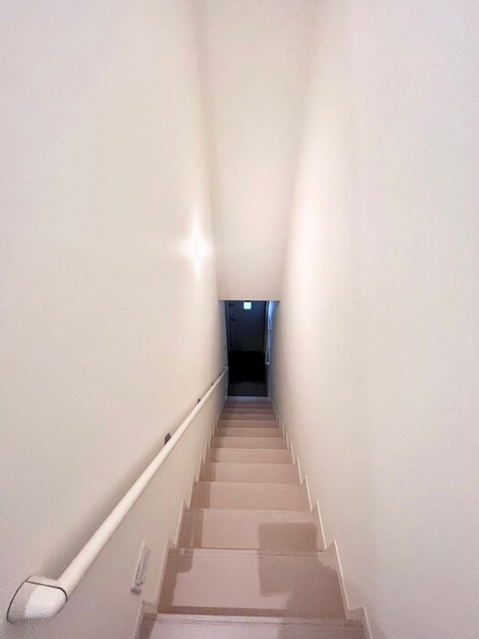 物件内観写真20　(廊下)