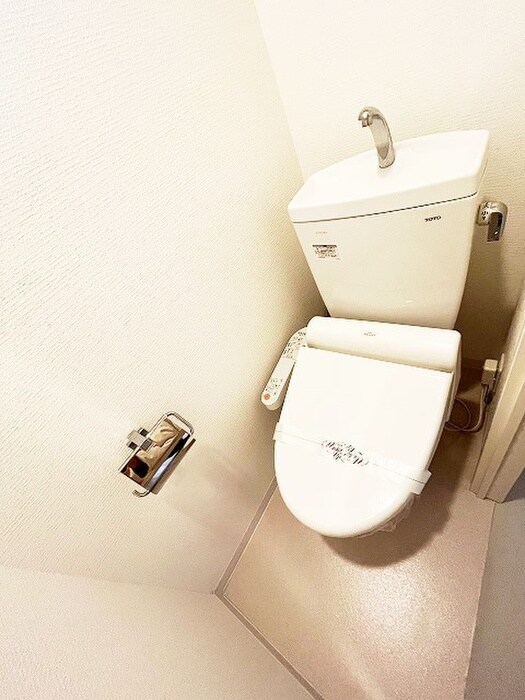 物件内観写真11　(トイレ)