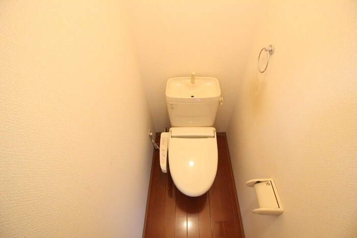 物件内観写真7　(トイレ)