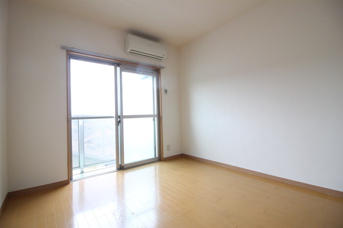 物件内観写真18　(居室)