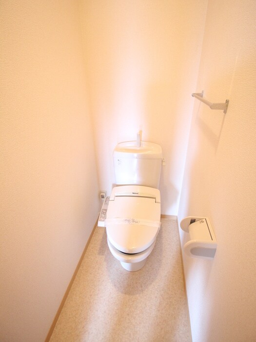 物件内観写真7　(トイレ)