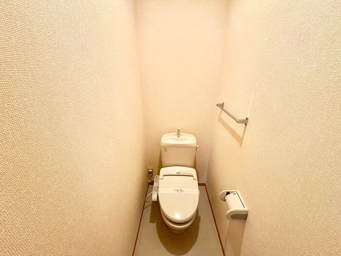 物件内観写真11　(トイレ)