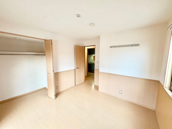 物件内観写真13　(居室)