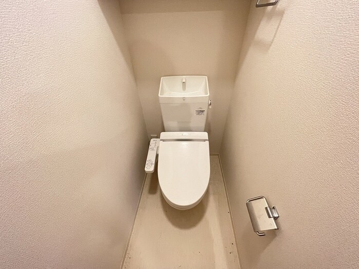 物件内観写真11　(トイレ)