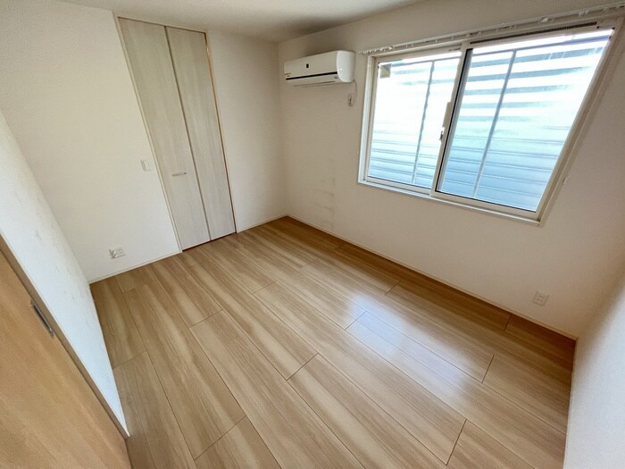 物件内観写真12　(居室)