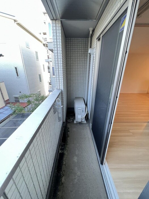 物件内観写真16　(ベランダ・バルコニー)