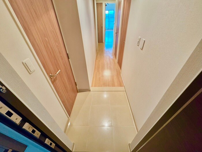 物件内観写真20　(玄関)