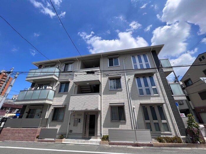 物件外観写真1　(外観写真)