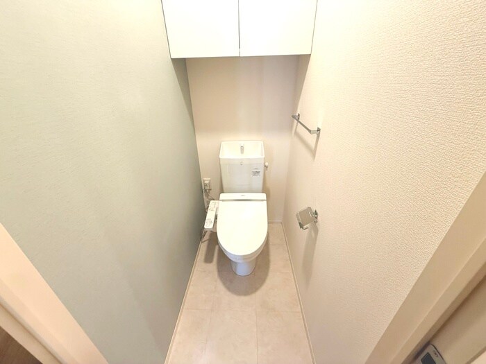 物件内観写真14　(トイレ)