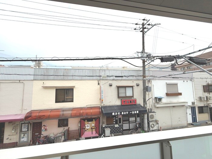 物件内観写真16　(室内からの展望)