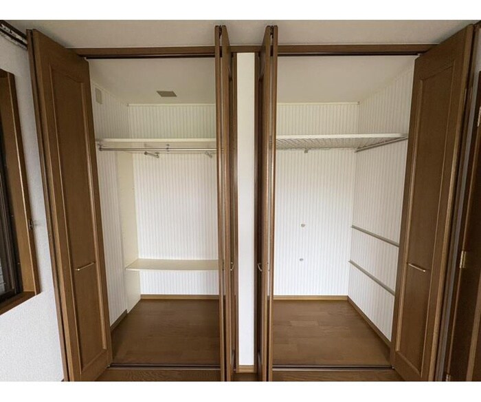 物件内観写真15　(収納)