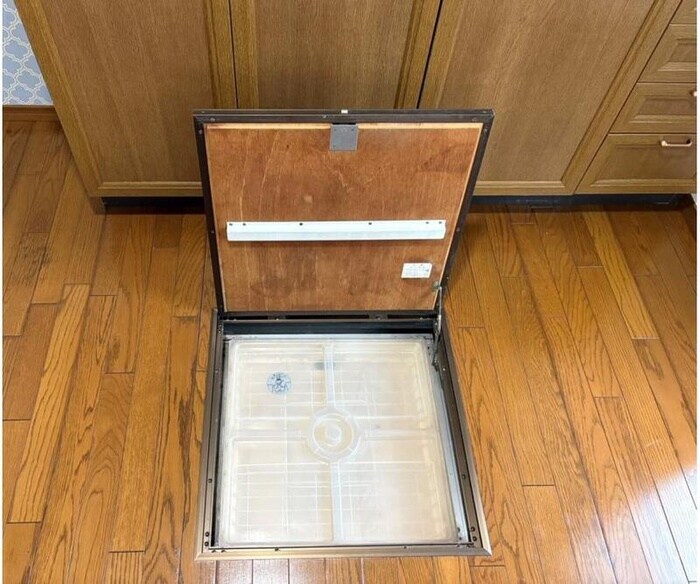 物件内観写真16　(収納)