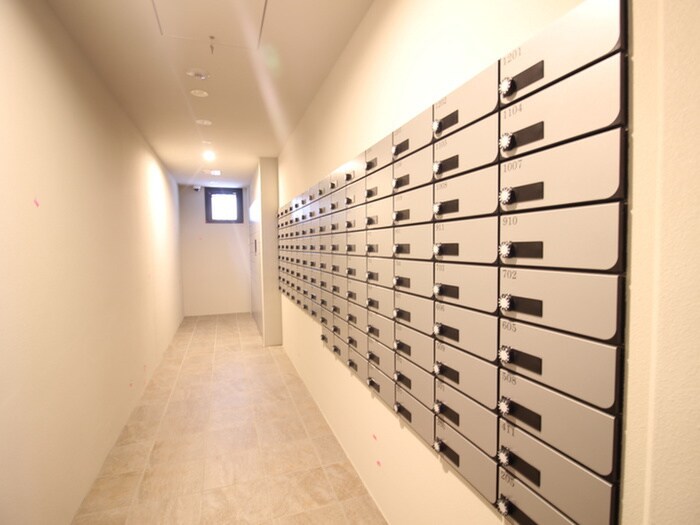 物件外観写真6　(建物設備)