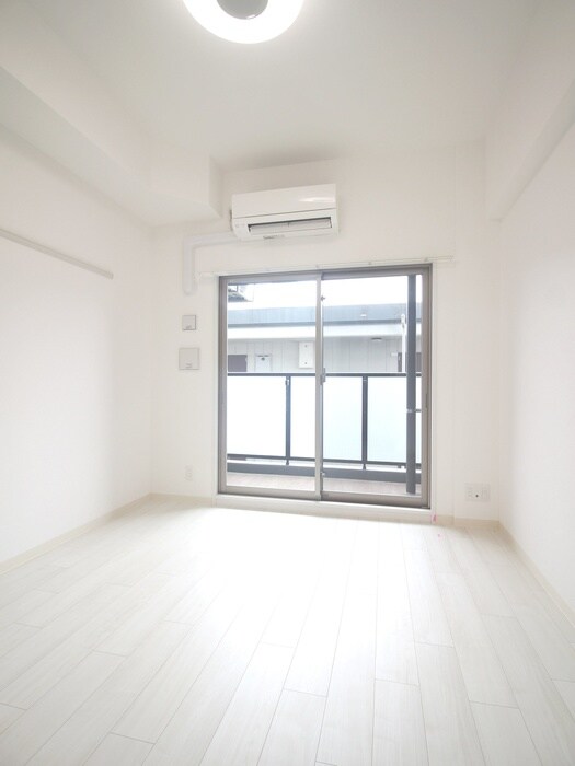 物件内観写真12　(居室)