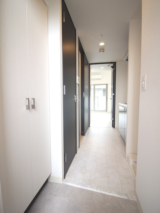 物件内観写真17　(廊下)