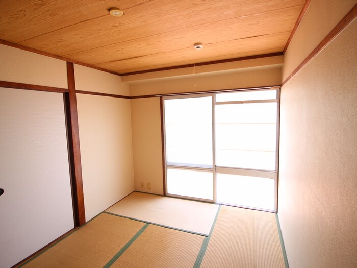 物件内観写真7　(居室)