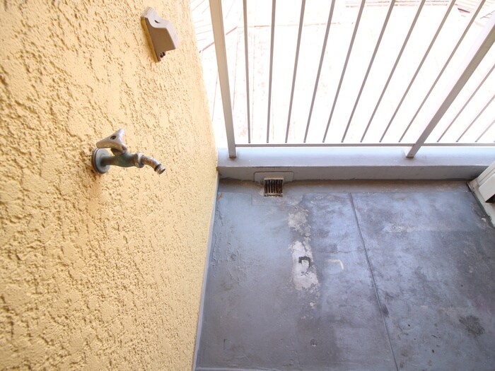 物件内観写真13　(洗濯機置場)