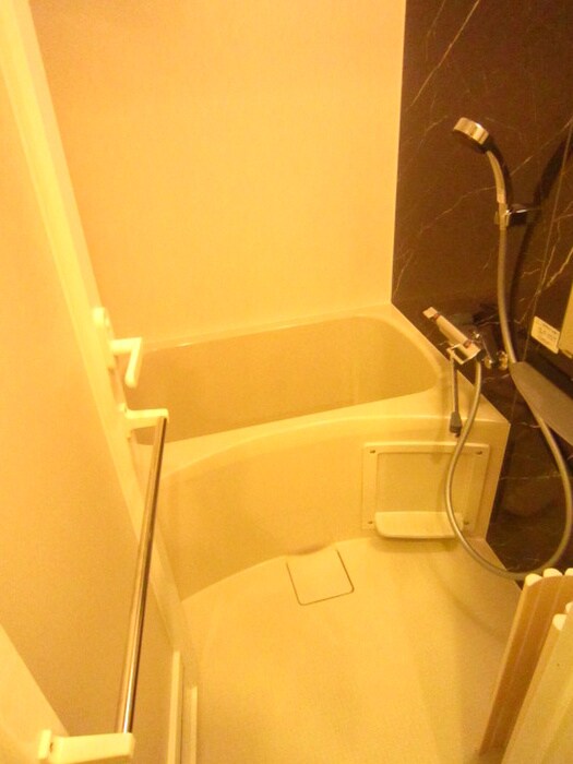 物件内観写真13　(バス／シャワールーム等)