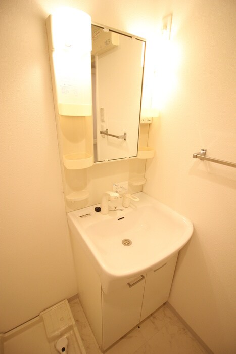 物件内観写真8　(洗面)