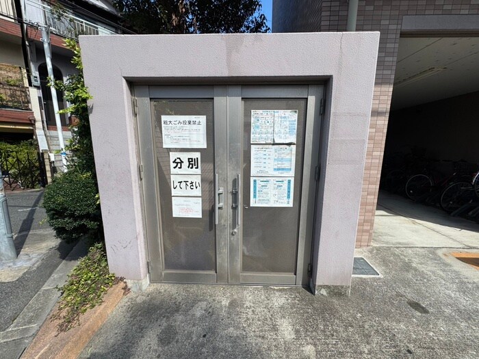 物件外観写真4　(建物設備)