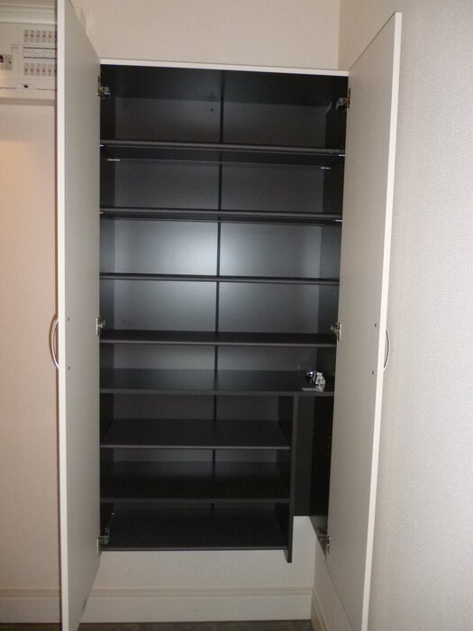 物件内観写真15　(靴箱)