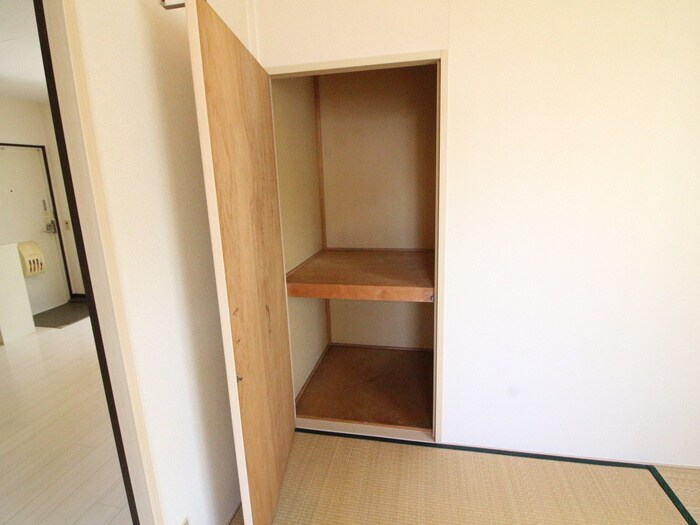 物件内観写真14　(収納)