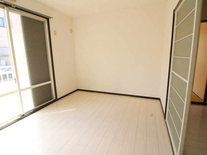 物件内観写真16　(居室)