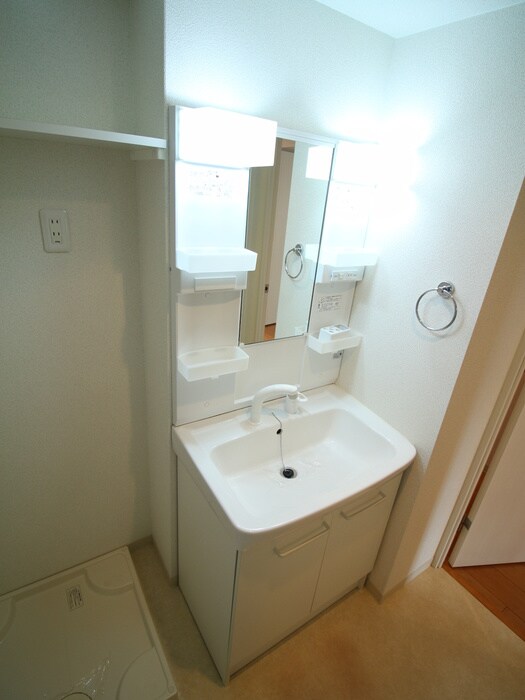 物件内観写真13　(洗面)