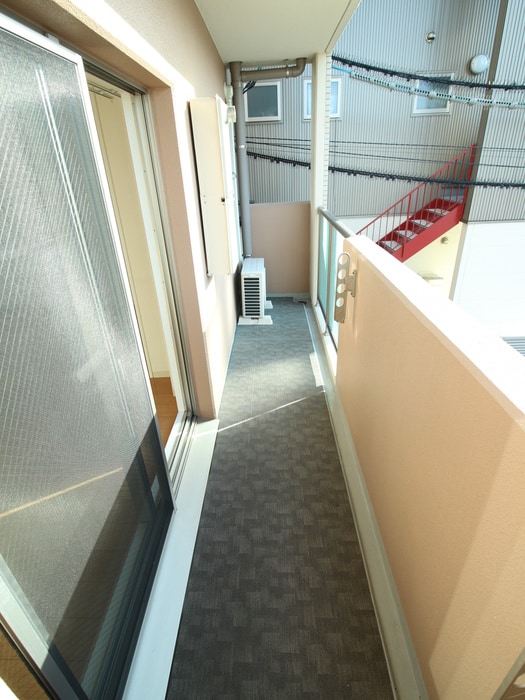 物件内観写真16　(ベランダ・バルコニー)