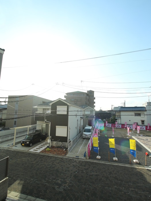 物件内観写真22　(室内からの展望)