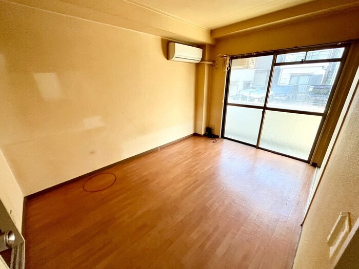 物件内観写真9　(居室)