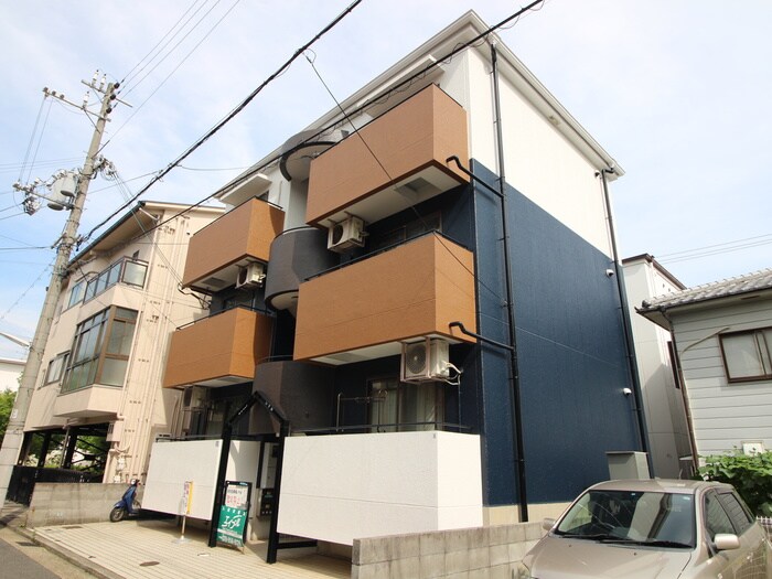 物件外観写真6　(外観写真)