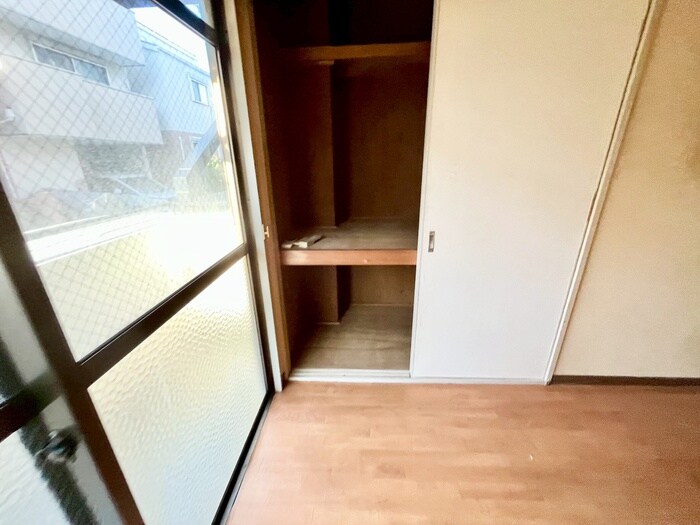物件内観写真16　(収納)