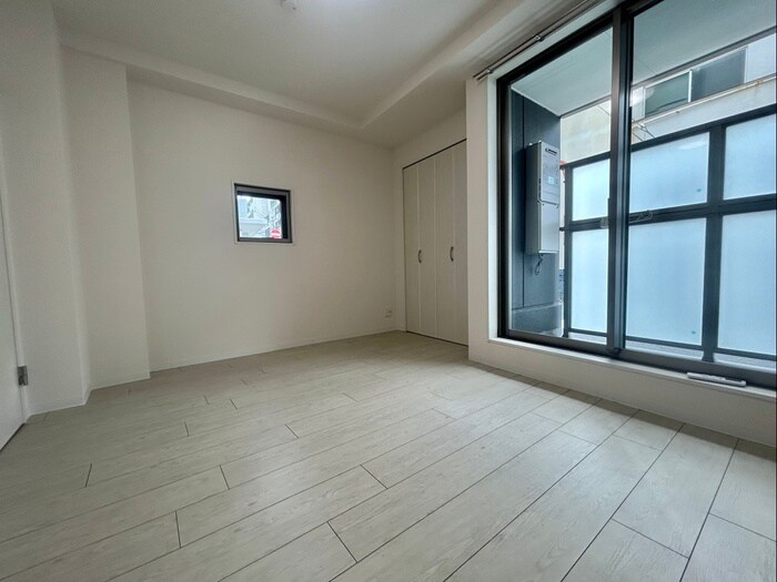 物件内観写真10　(居室)