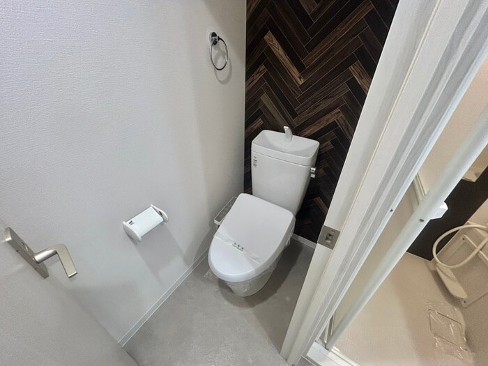 物件内観写真17　(トイレ)