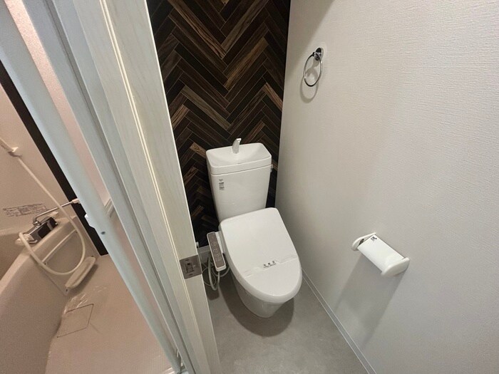 物件内観写真17　(トイレ)