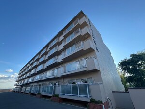 ﾒﾛﾃﾞｨｰﾊｲﾑ希望ヶ丘（304）外観写真