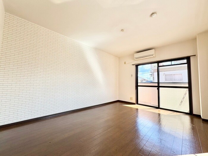 物件内観写真5　(居室)