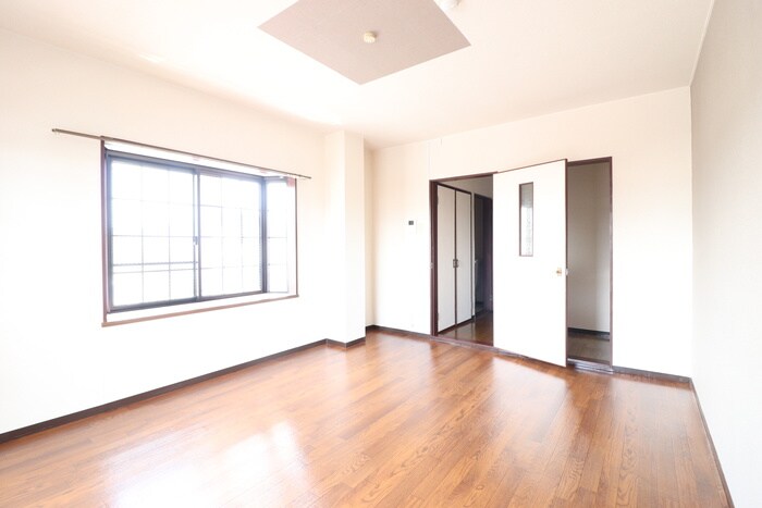 物件内観写真5　(居室)