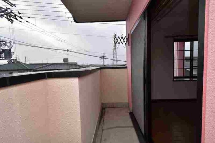 物件内観写真20　(室内からの展望)