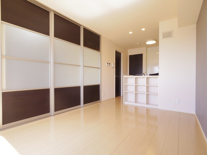 物件内観写真6　(居室)