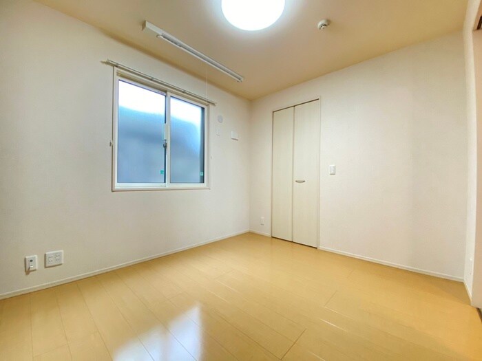 物件内観写真11　(居室)