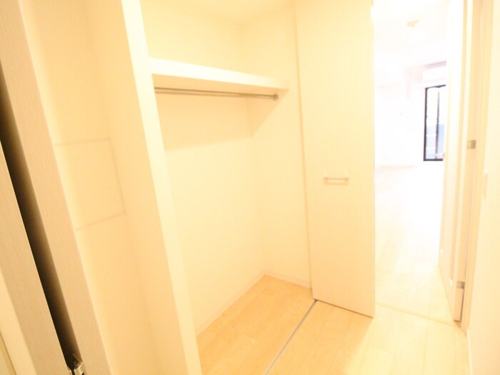 物件内観写真13　(収納)