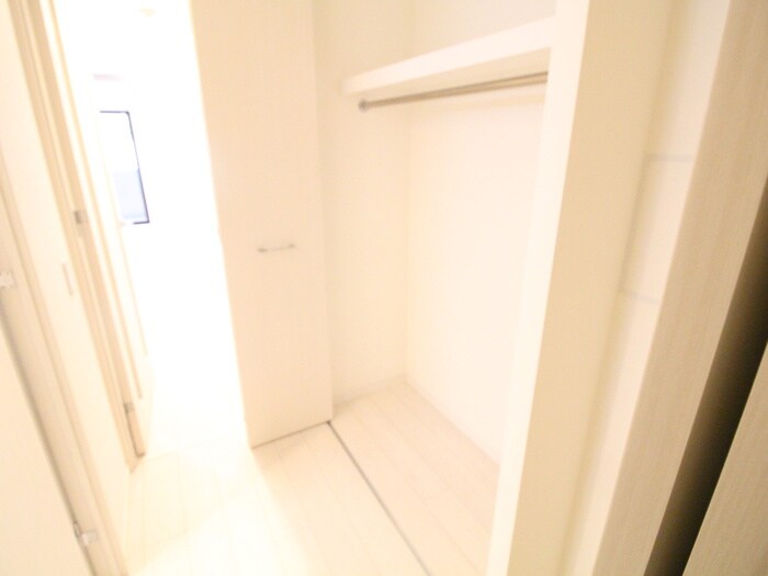 物件内観写真16　(収納)