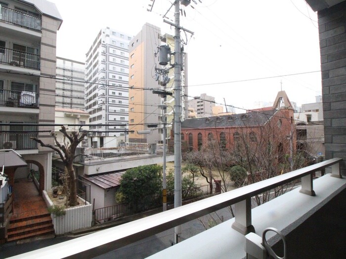 物件内観写真17　(室内からの展望)