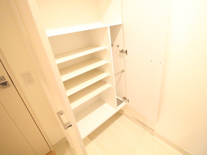 物件内観写真19　(収納)