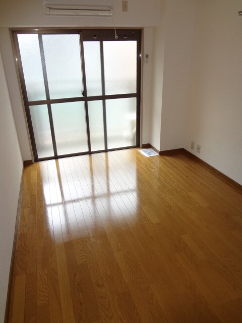 物件内観写真11　(居室)