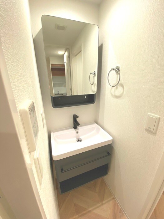 物件内観写真10　(洗面)