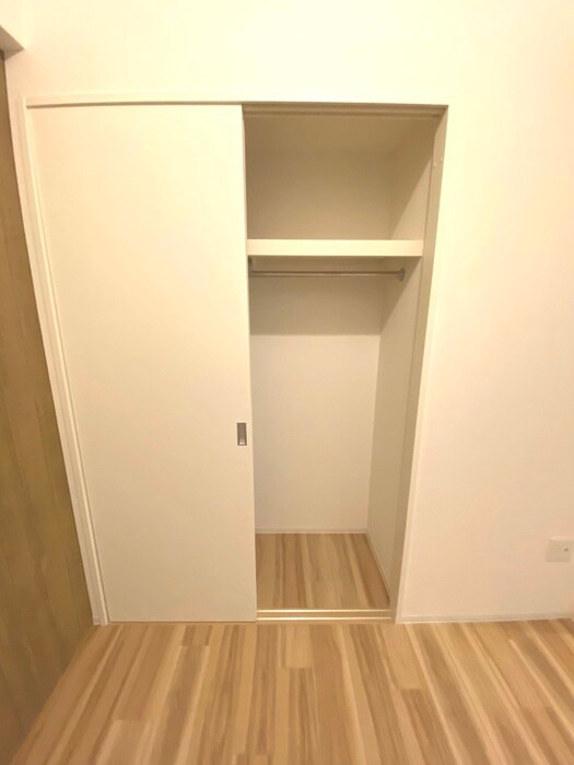 物件内観写真15　(収納)