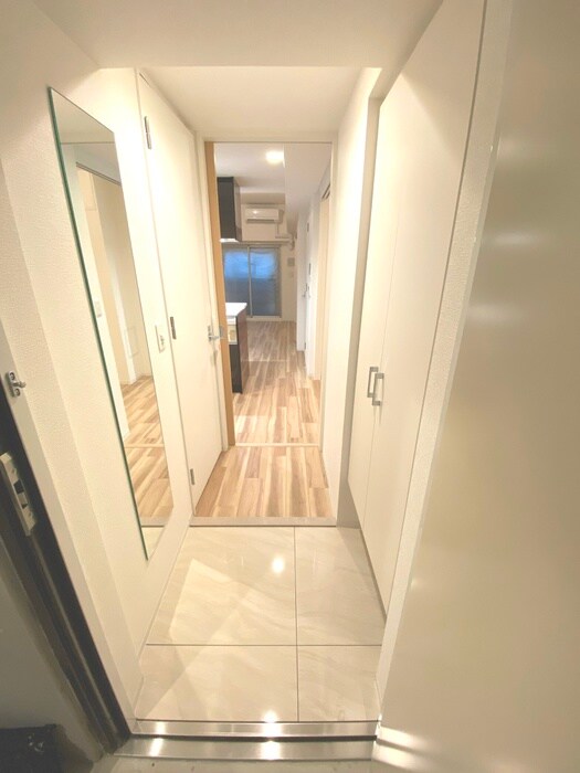 物件内観写真20　(廊下)